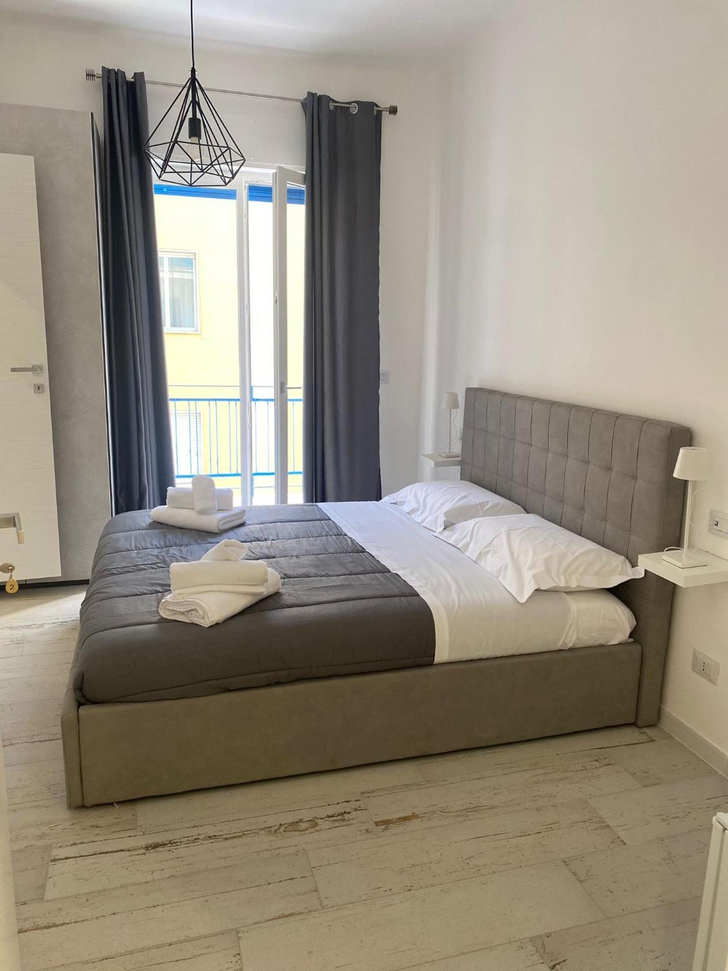 Maison Appartaments Bari Kültér fotó