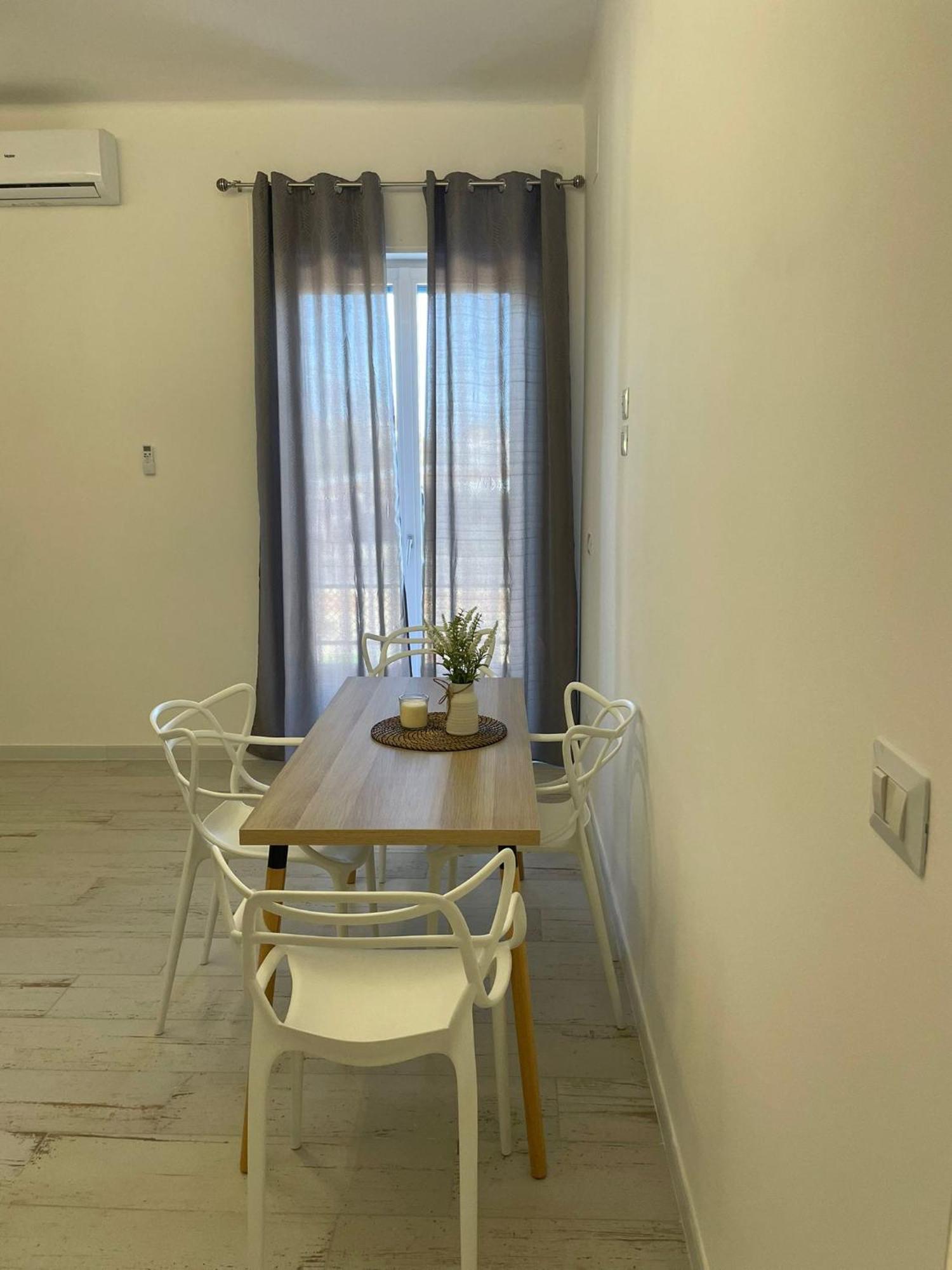 Maison Appartaments Bari Kültér fotó