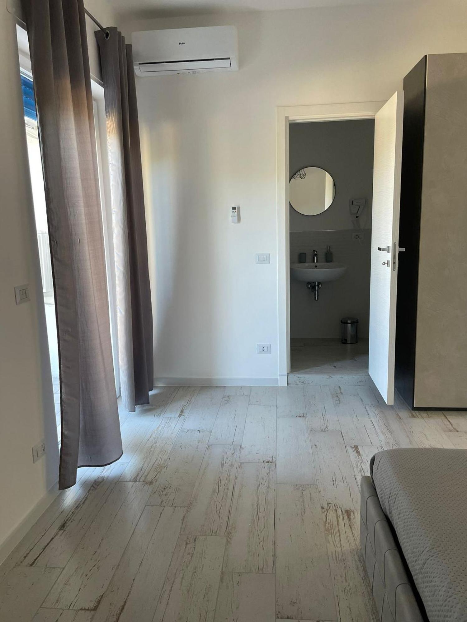 Maison Appartaments Bari Kültér fotó