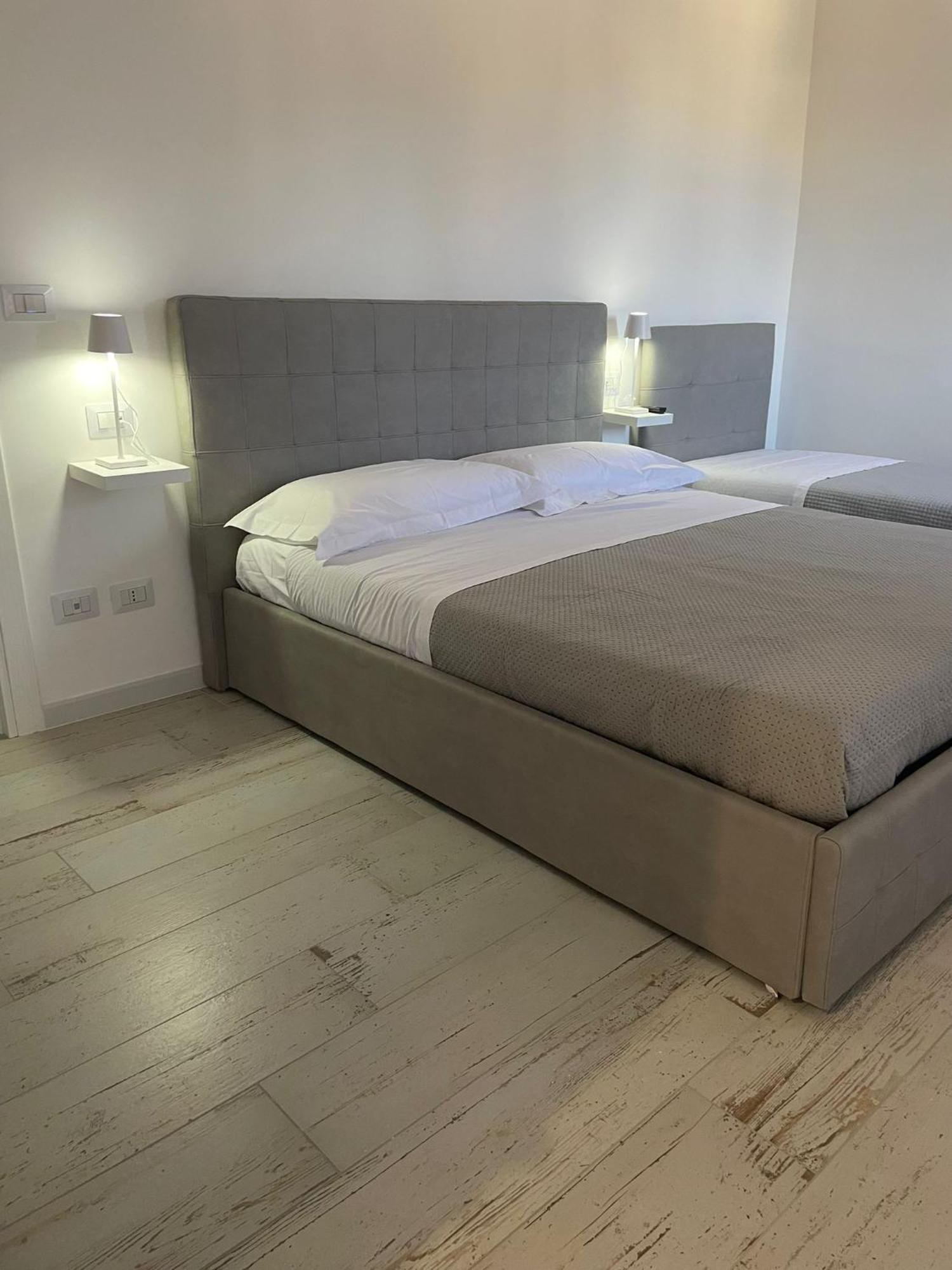 Maison Appartaments Bari Kültér fotó